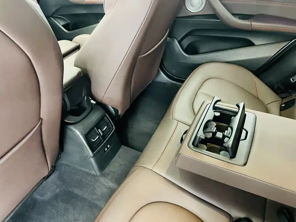 BMW X2 2021 — фото 10