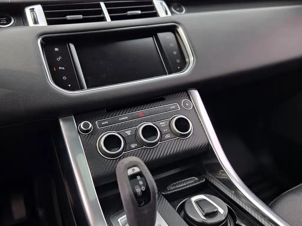 Land Rover Sport 2016 — фото 11
