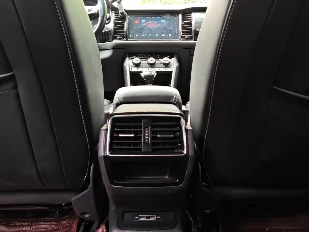 Skoda Kodiaq 2018 — фото 10