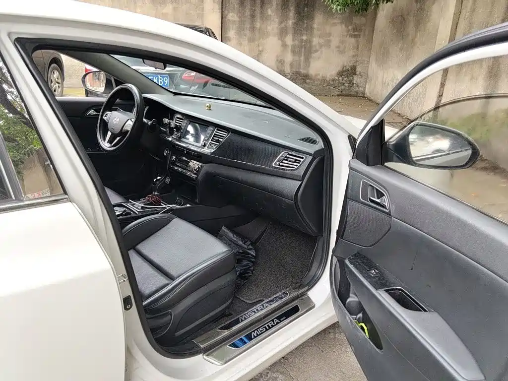 Hyundai Mistra 2016 — фото 19