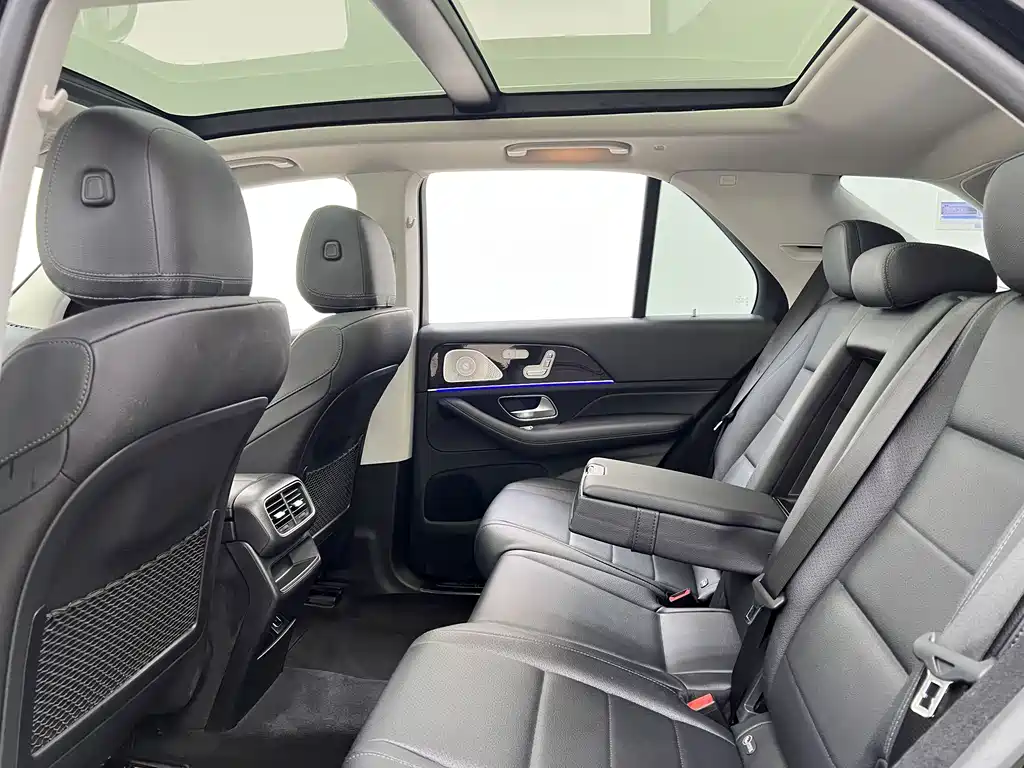 Mercedes-Benz GLE 2019 — фото 16