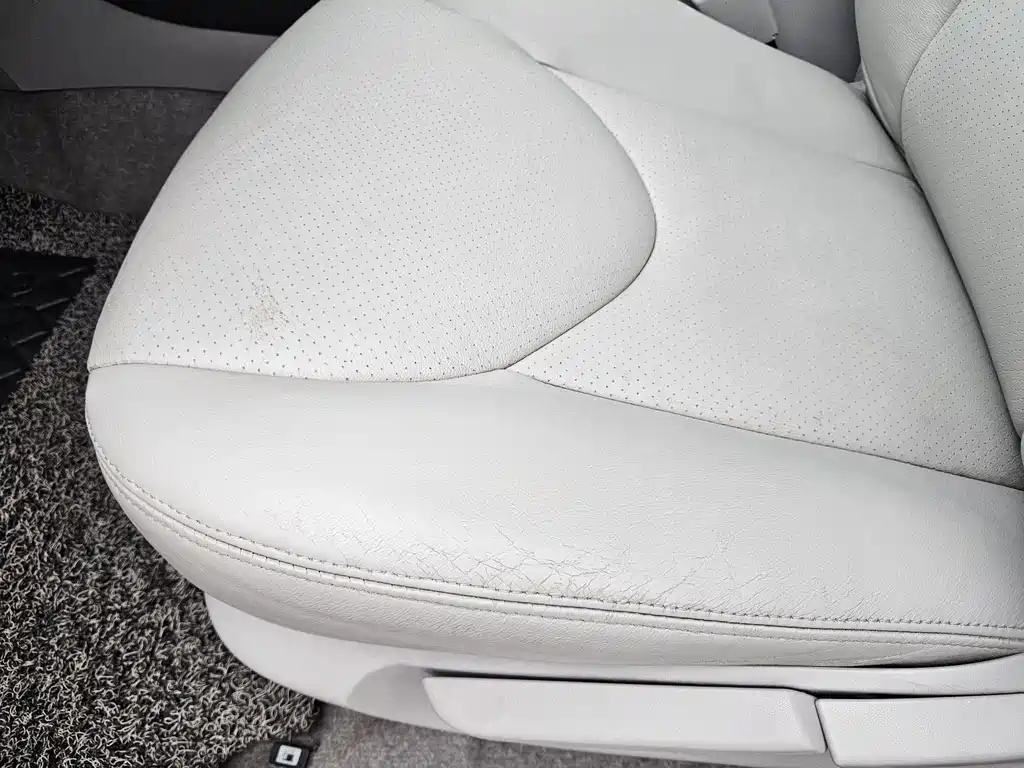 Toyota RAV4 2011