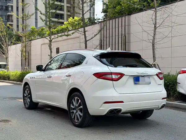 Maserati Levante 2017
