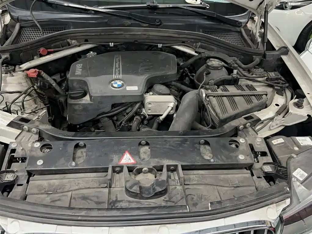 BMW X4 2015 — фото 12