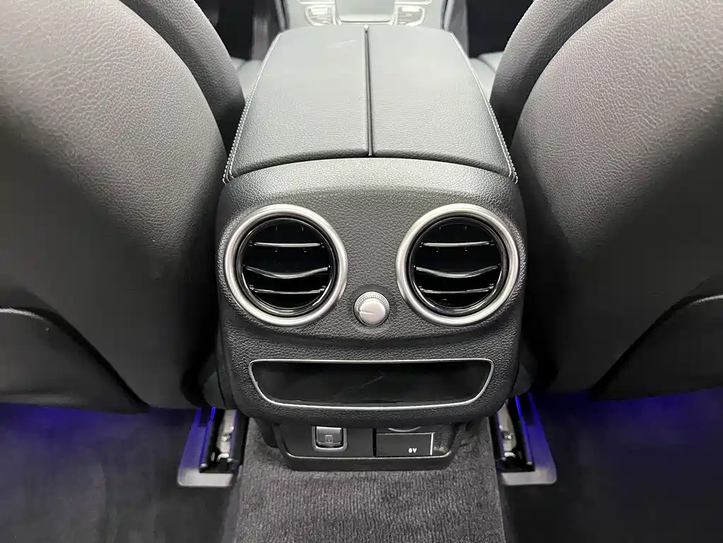 Mercedes-Benz C-Class 2022 — фото 27