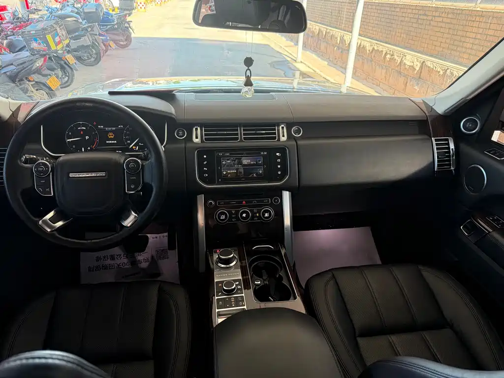 Land Rover Range Rover 2017 — фото 12