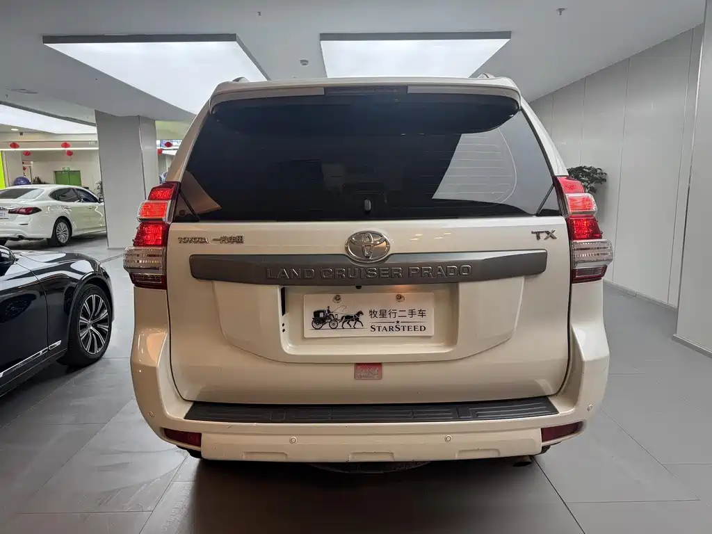 Toyota Prado 2017 — фото 11