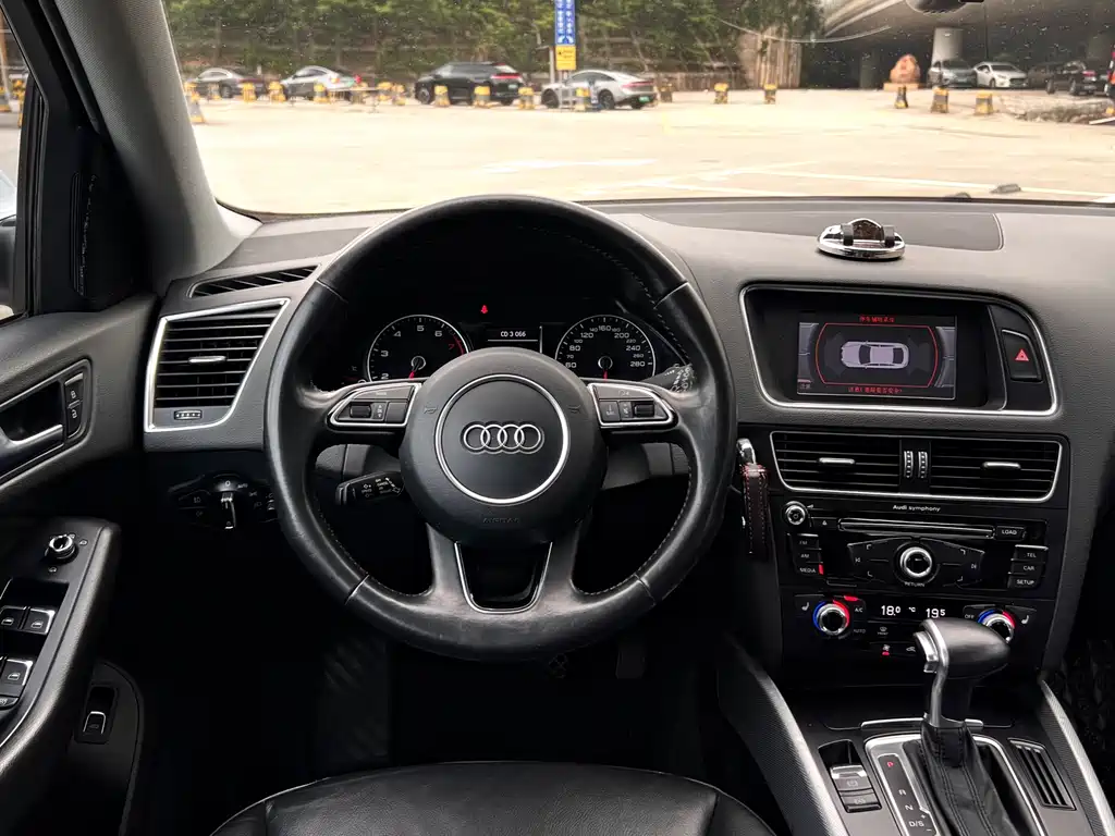 Audi Q5 2015 — фото 21