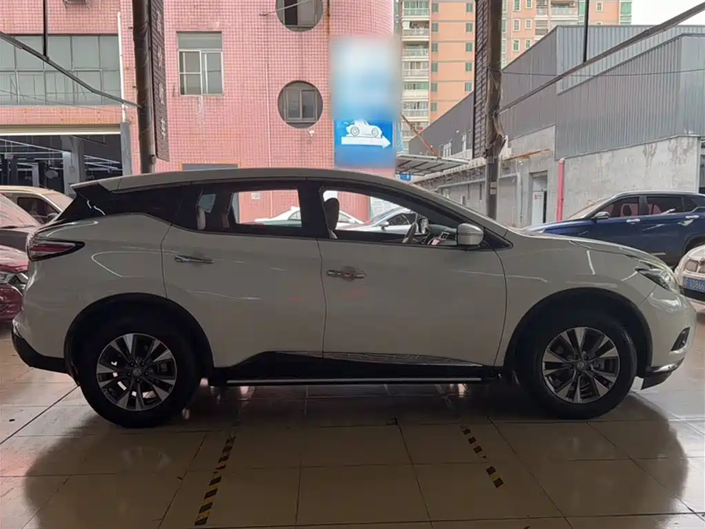 Nissan Murano 2022 — фото 17