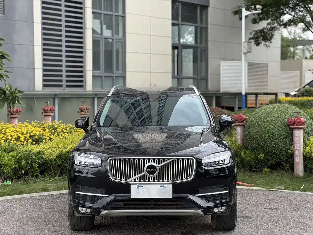 Volvo XC90 2019 — фото 2