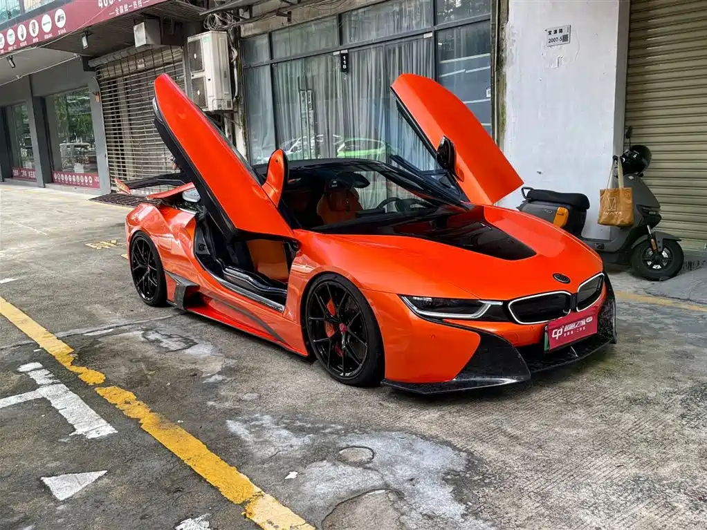 BMW i8 2020 — фото 3