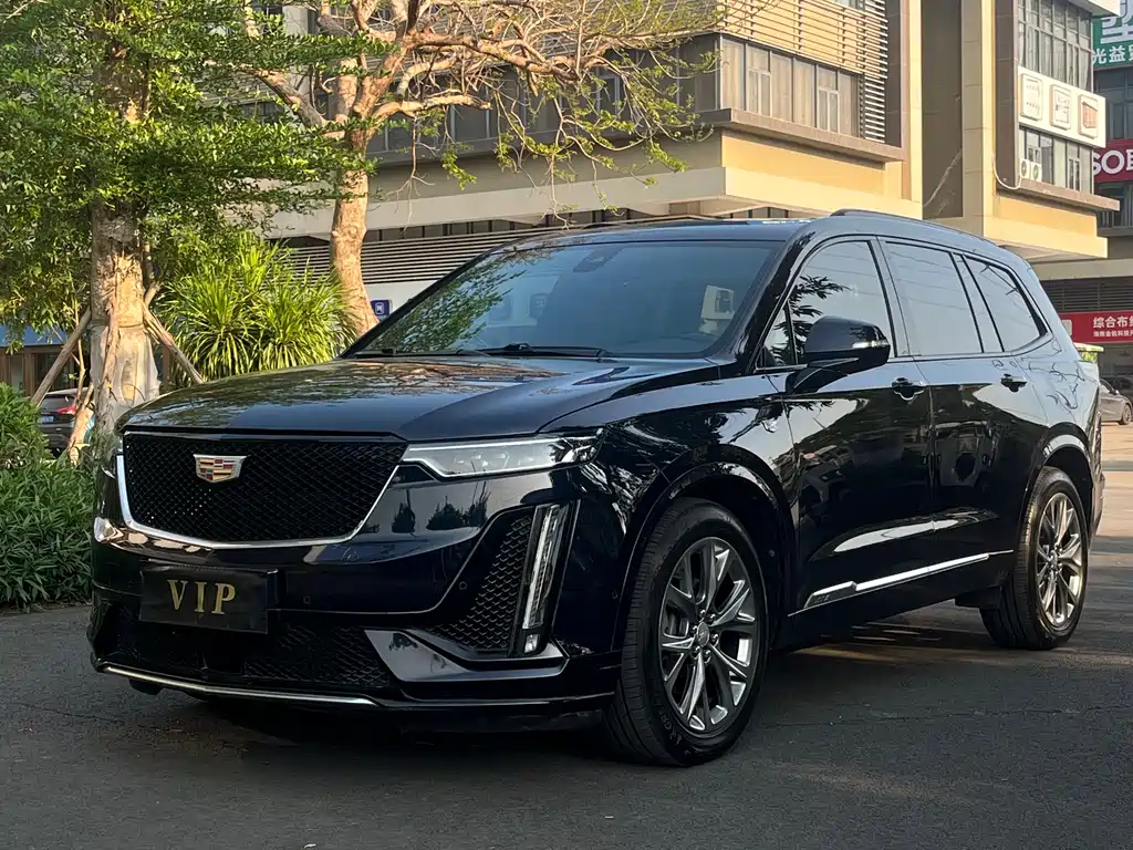 Cadillac XT6 2020 — фото 1