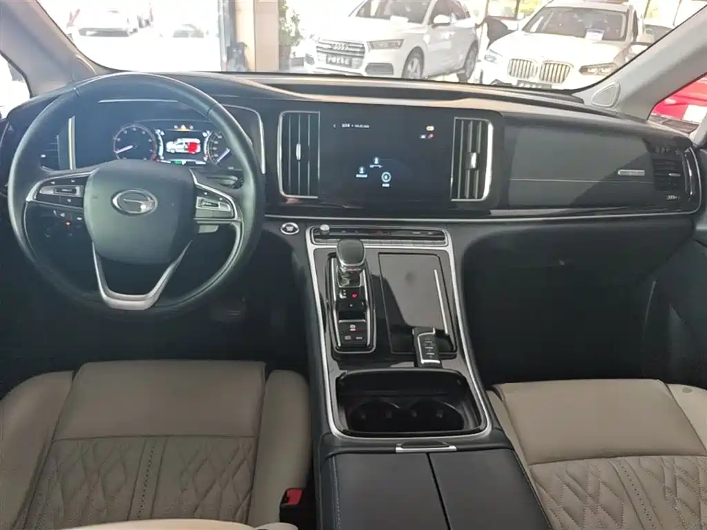 GAC Motor Trumpchi M8 2021 — фото 10