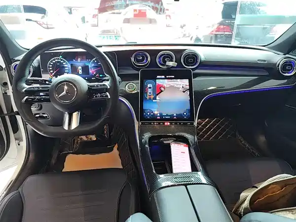 Mercedes-Benz C-Class 2022