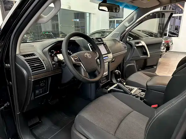 Toyota Prado 2018