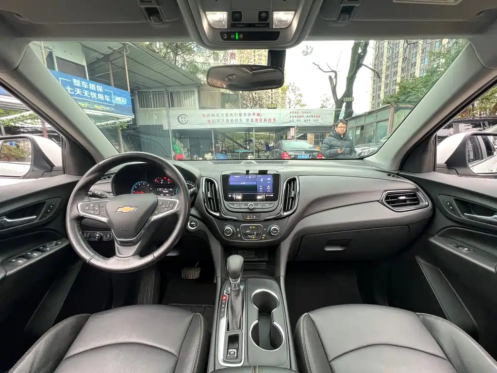 Chevrolet Equinox 2021 — фото 14