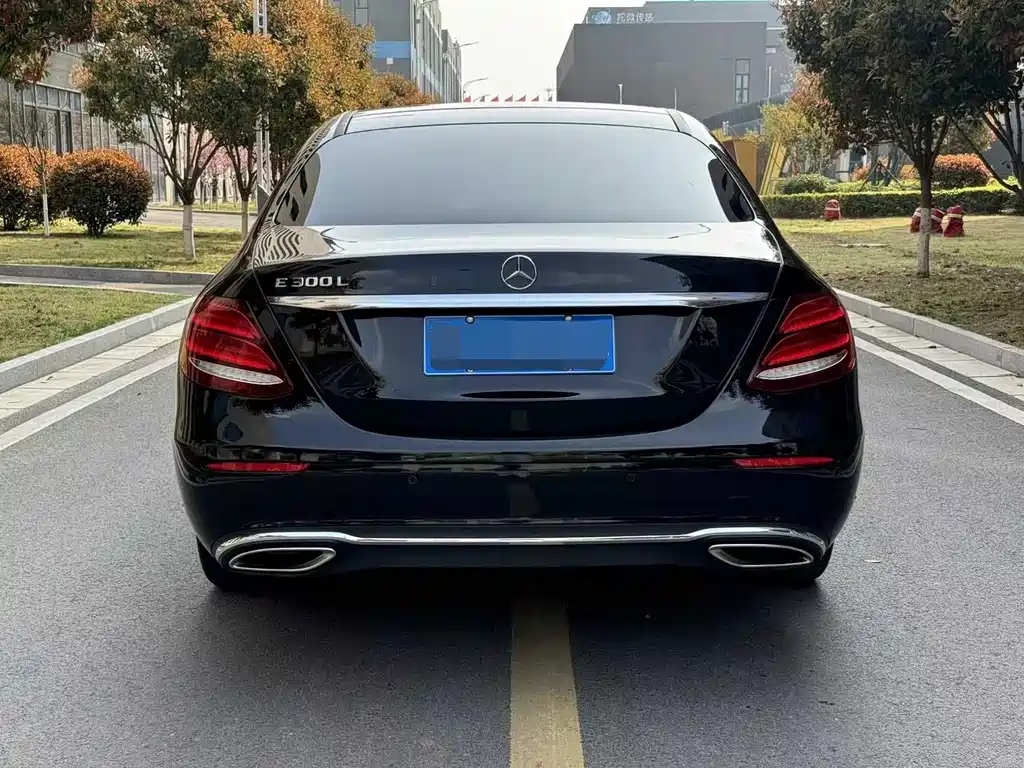 Mercedes-Benz E-Class 2020 — фото 5