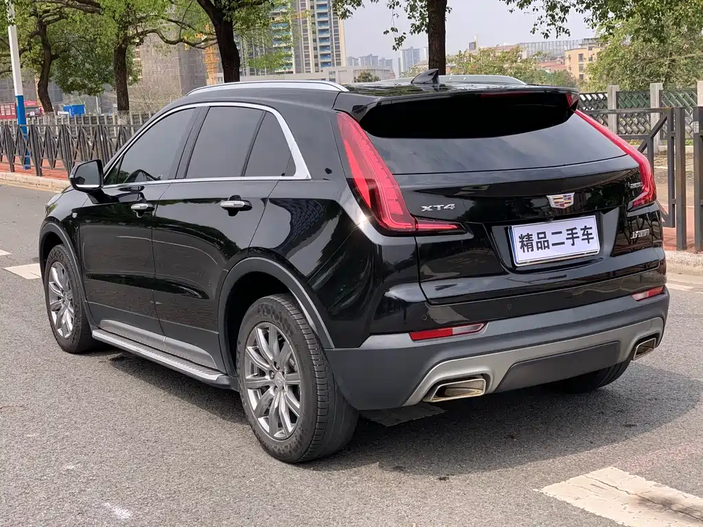 Cadillac XT4 2020 — фото 4