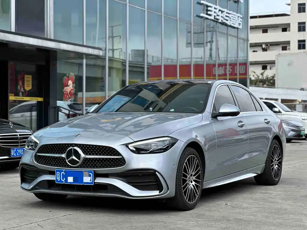 Mercedes-Benz C-Class 2023 — фото 1