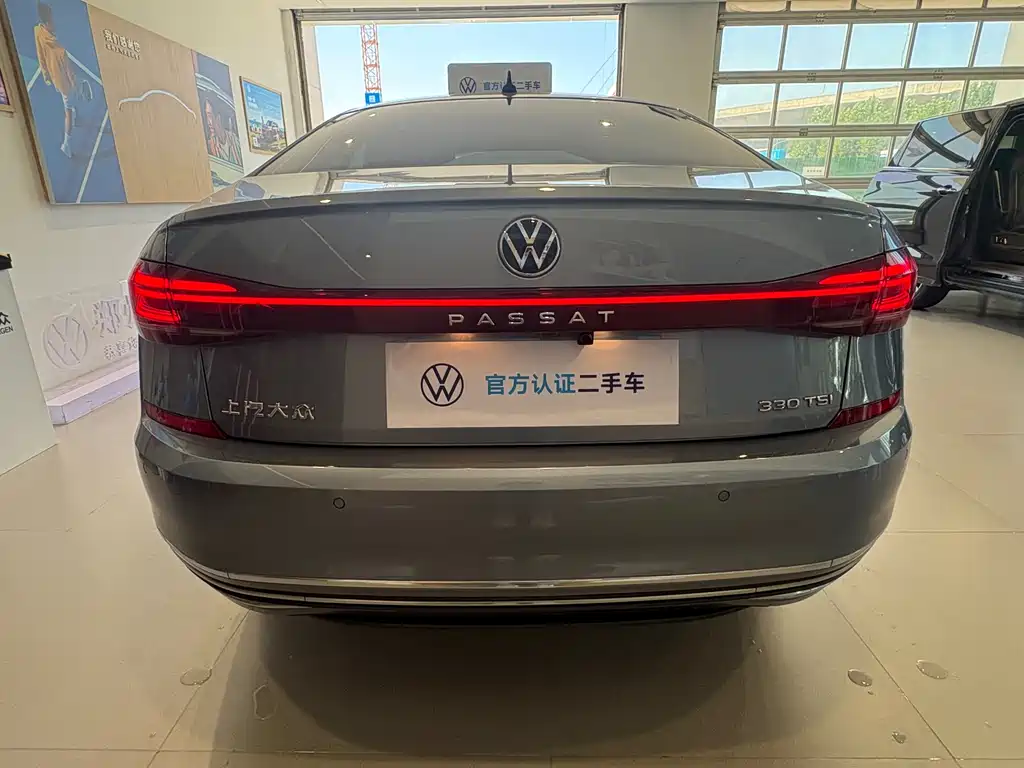 Volkswagen Passat 2021 — фото 18
