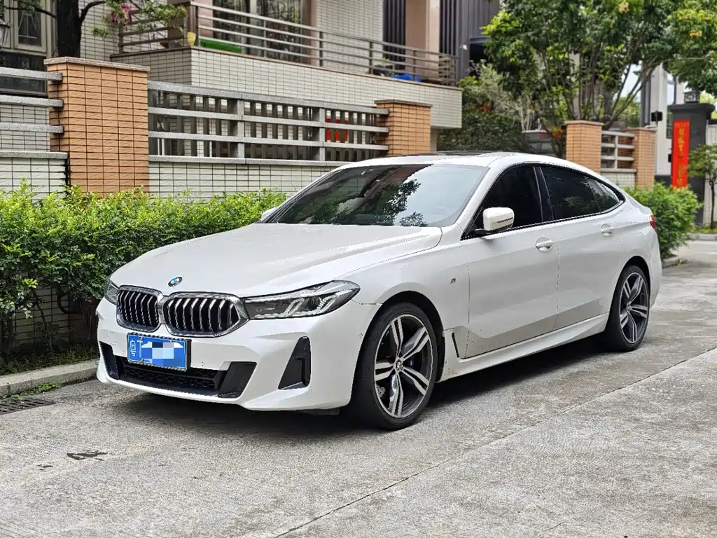 BMW 6 Series GT 2021 — фото 1