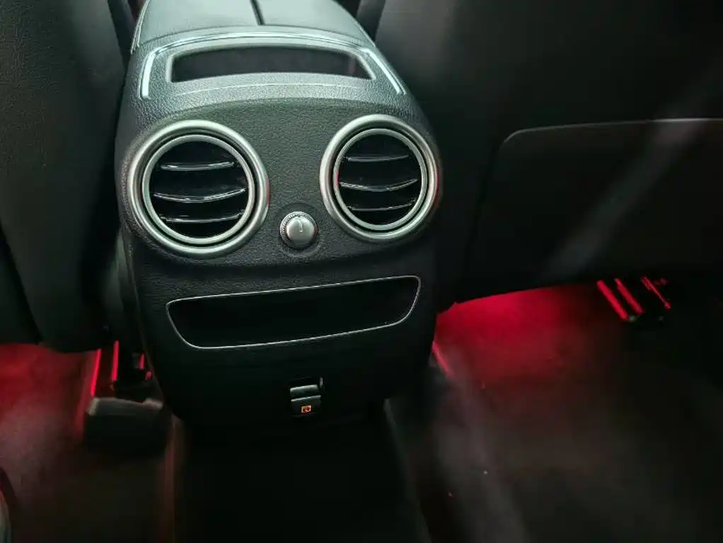 Mercedes-Benz GLC 2020