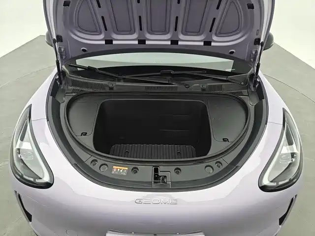 Geely Galaxy Starwish 2025 — фото 15