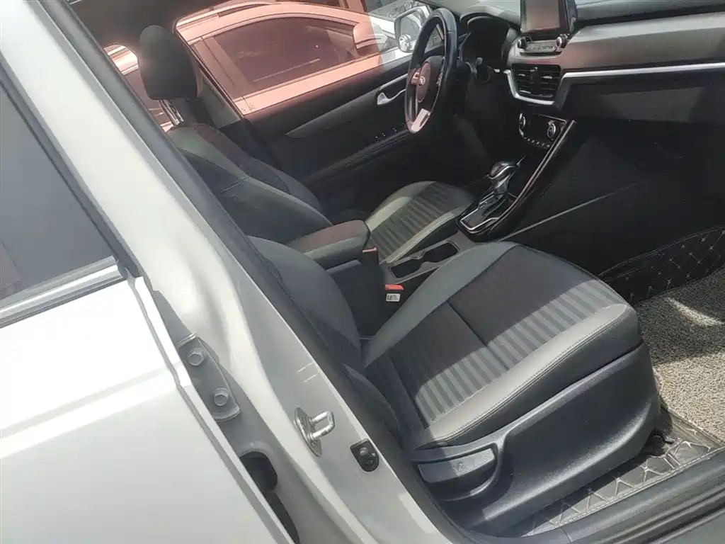 Kia Sportage 2018 — фото 25
