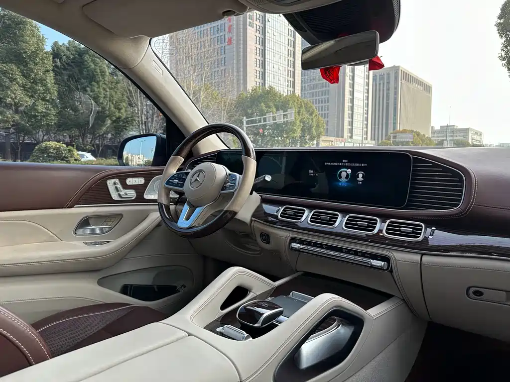 Mercedes-Benz GLS 2022 — фото 23