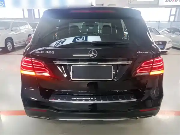 Mercedes-Benz GLE 2017
