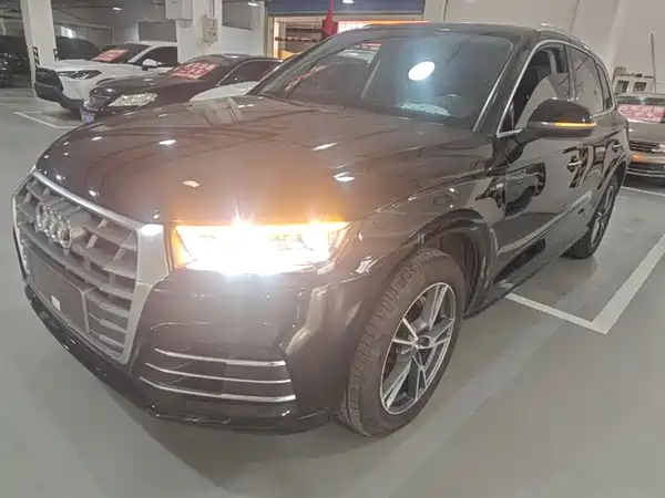 Audi Q5L 2018
