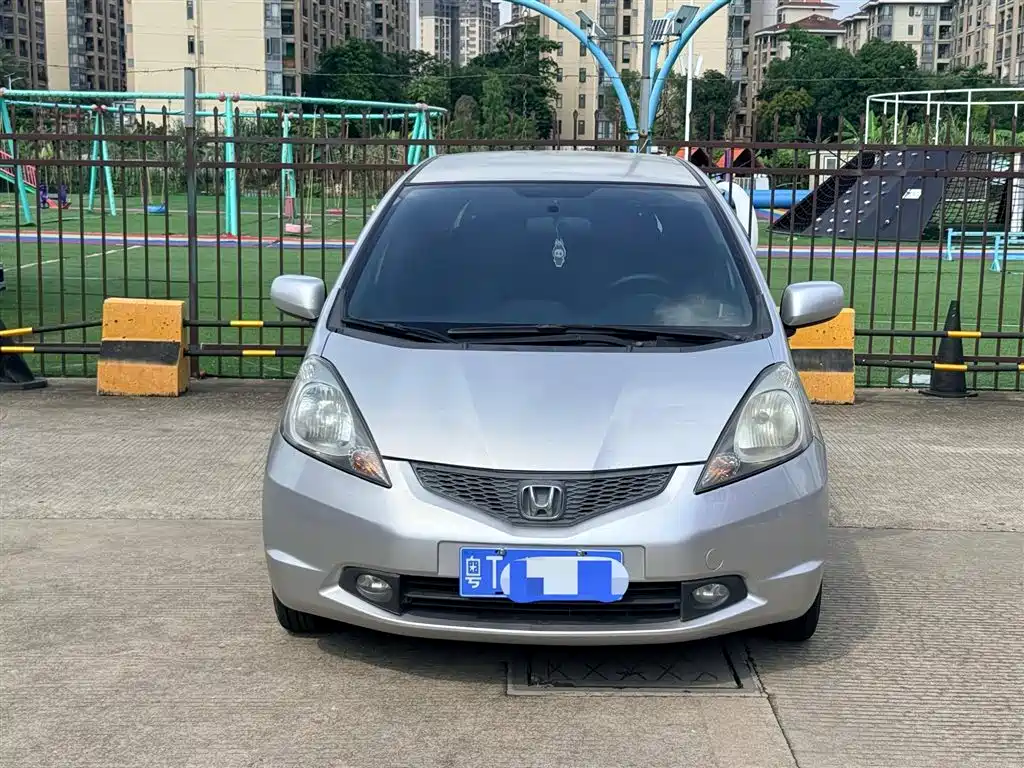 Honda Fit 2009 — фото 2