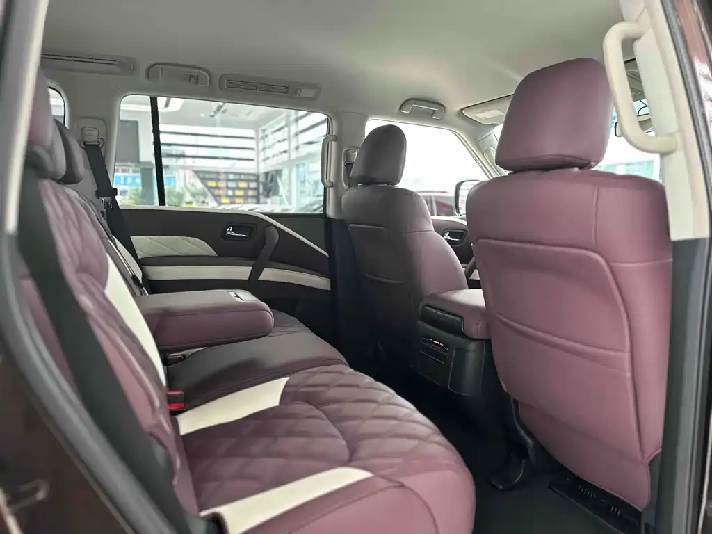 Nissan Patrol 2018 — фото 10