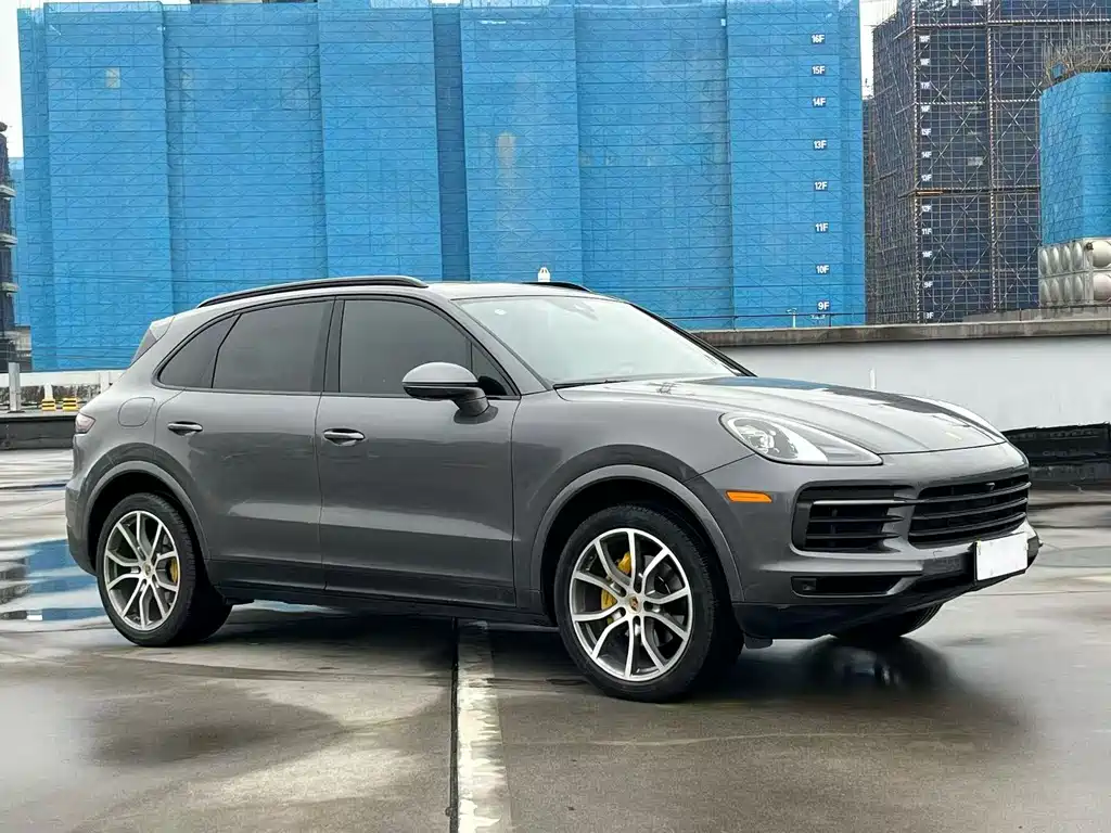 Porsche Cayenne 2021 — фото 3