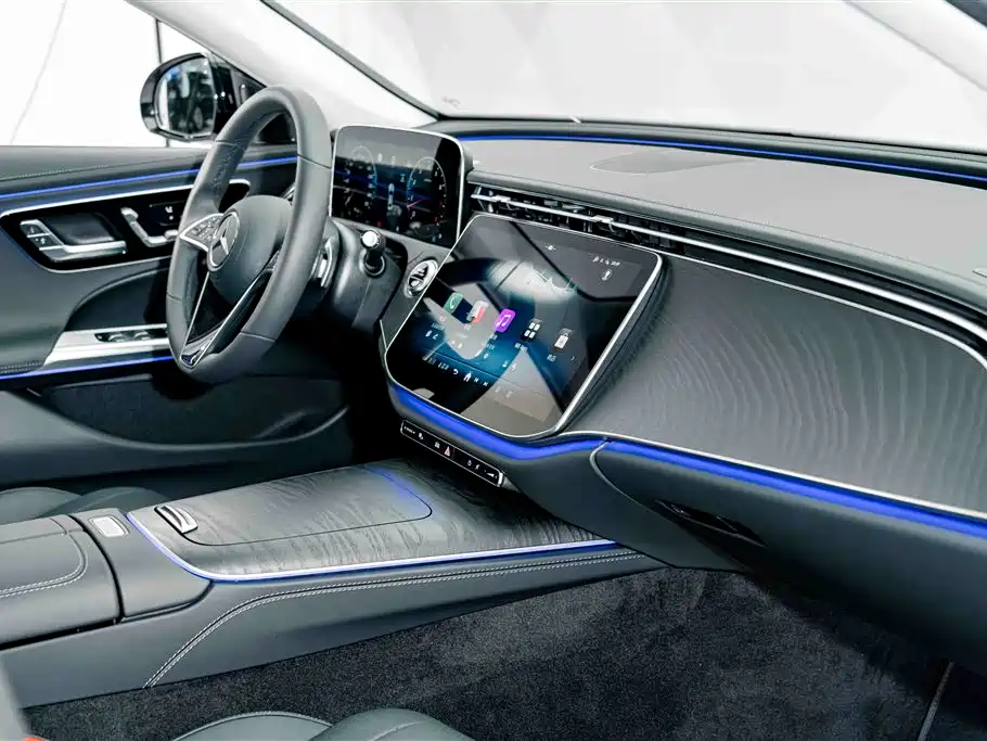 Mercedes-Benz E-Class 2026 — фото 17