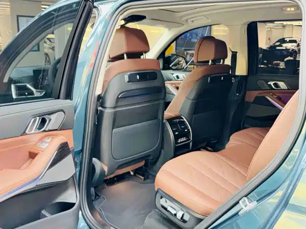 BMW X7 2022