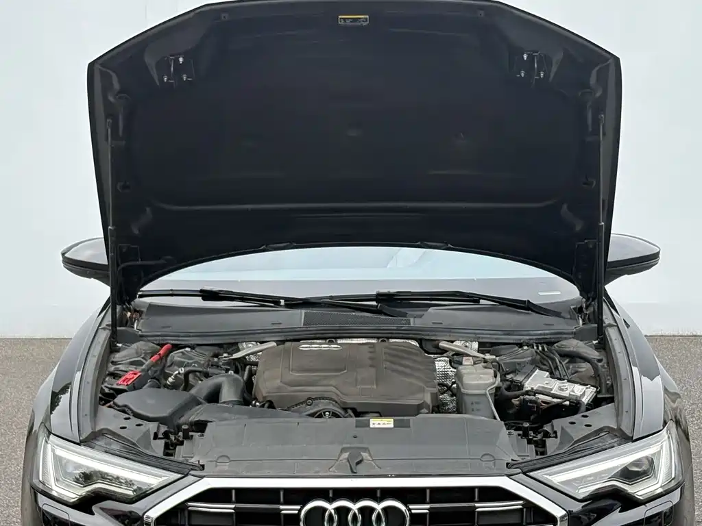 Audi A6L 2024 — фото 23