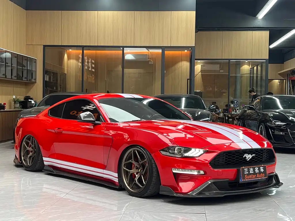 Ford Mustang 2020 — фото 3
