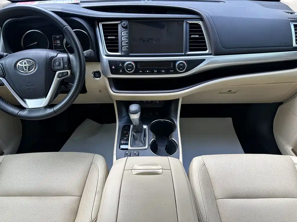 Toyota Highlander 2018