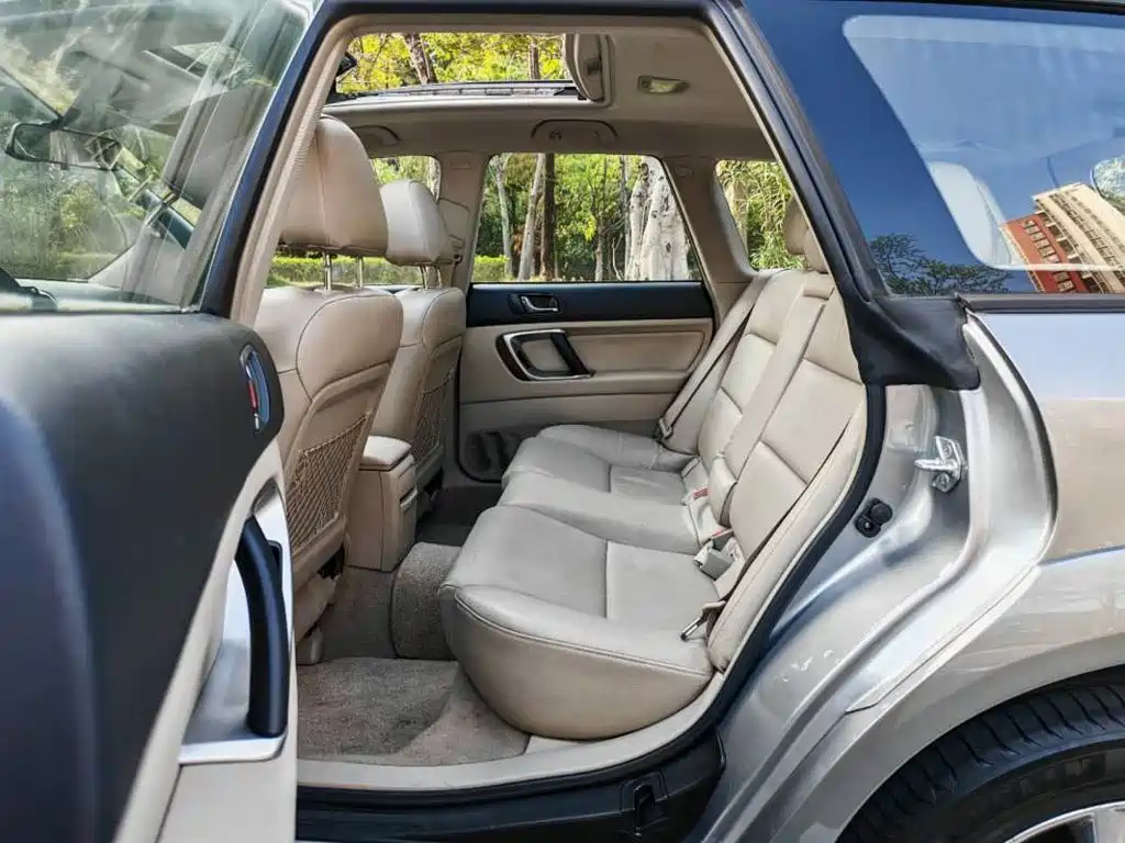 Subaru Outback 2008 — фото 6