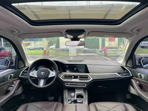BMW X5 2022