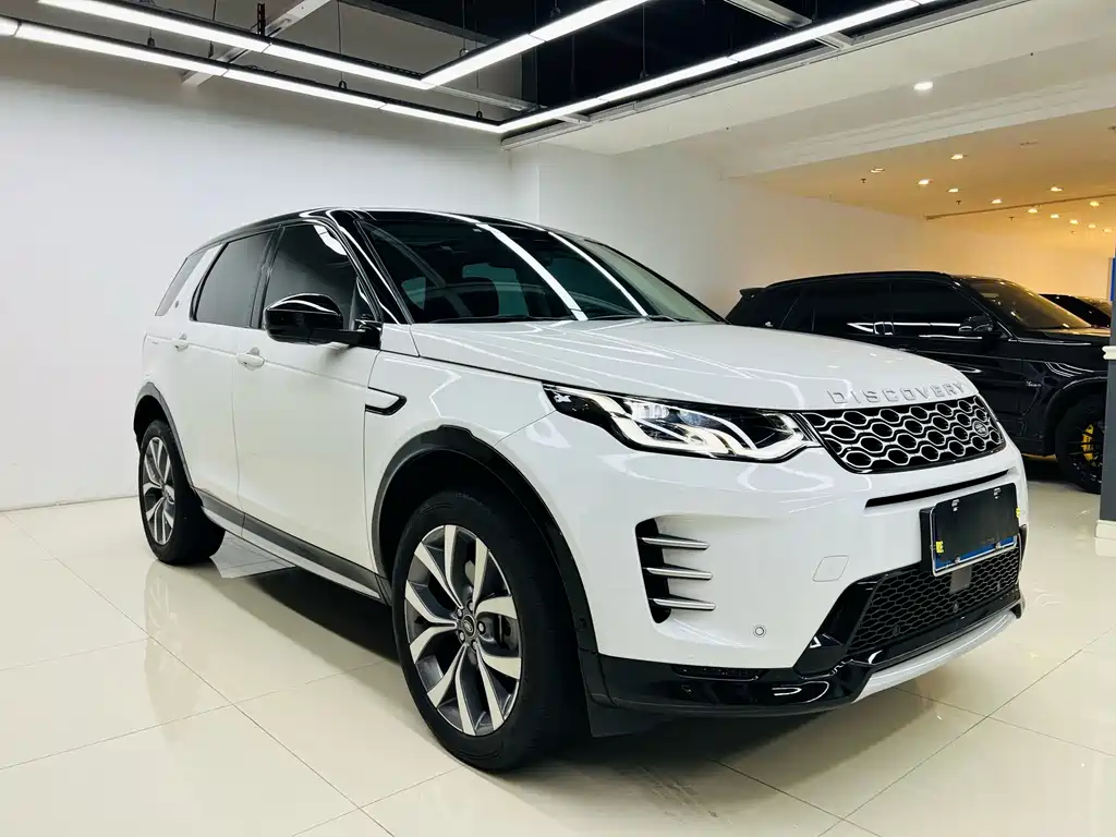 Land Rover Discovery Sport 2023 — фото 3