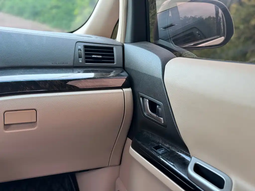 Toyota Alphard 2013 — фото 16
