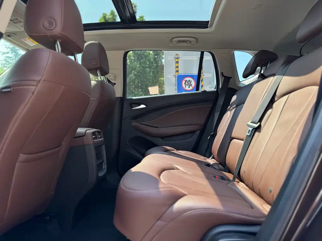 Buick Envision Plus 2020 — фото 16