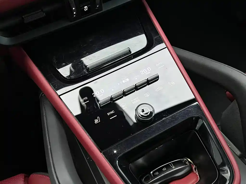 Porsche Cayenne 2023 — фото 12