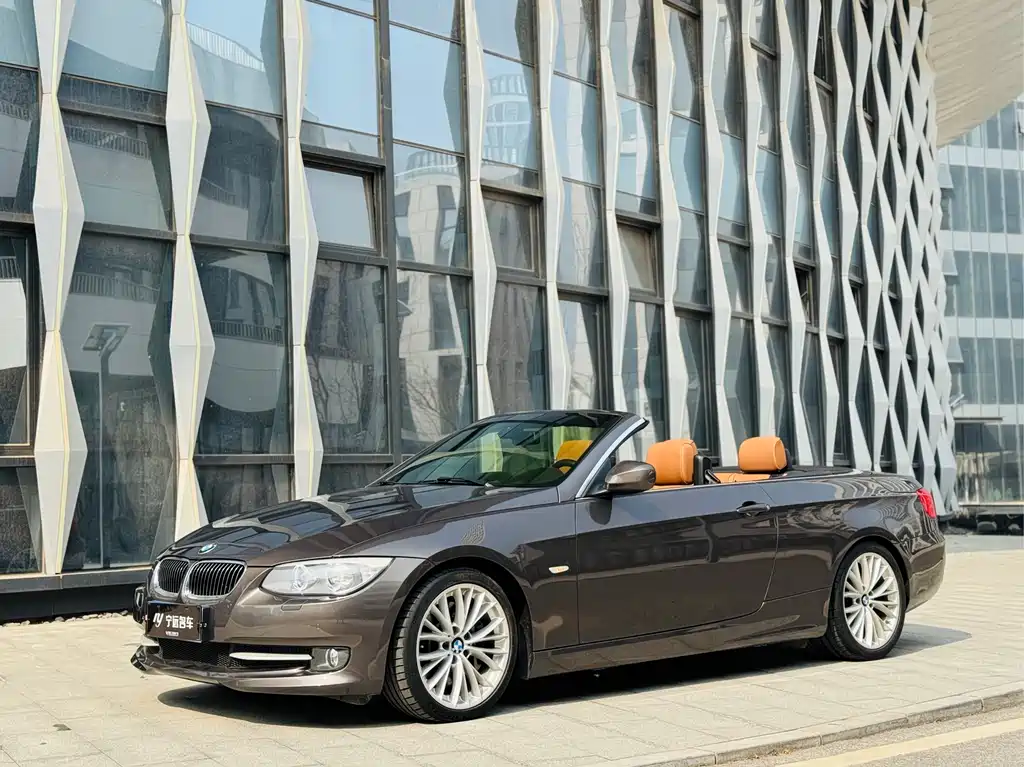 BMW 3 Series 2011