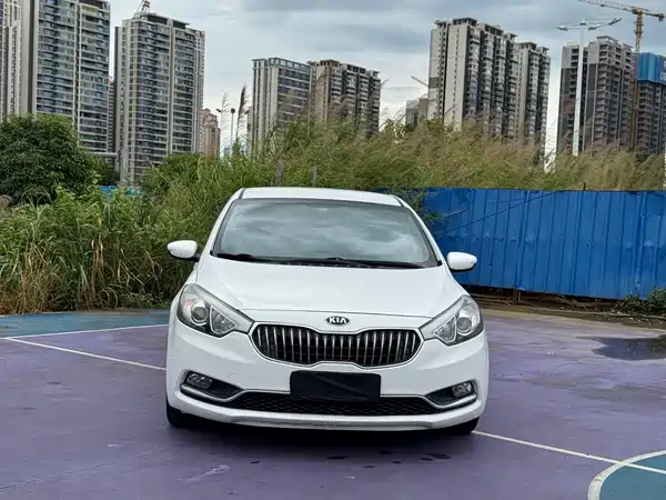 Kia K3 2015