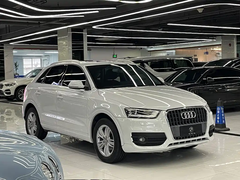 Audi Q3 2014 — фото 3