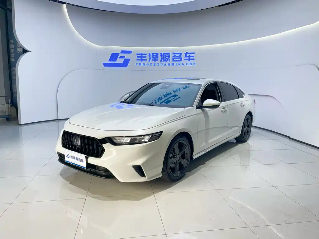 Honda Inspire 2024 — фото 1