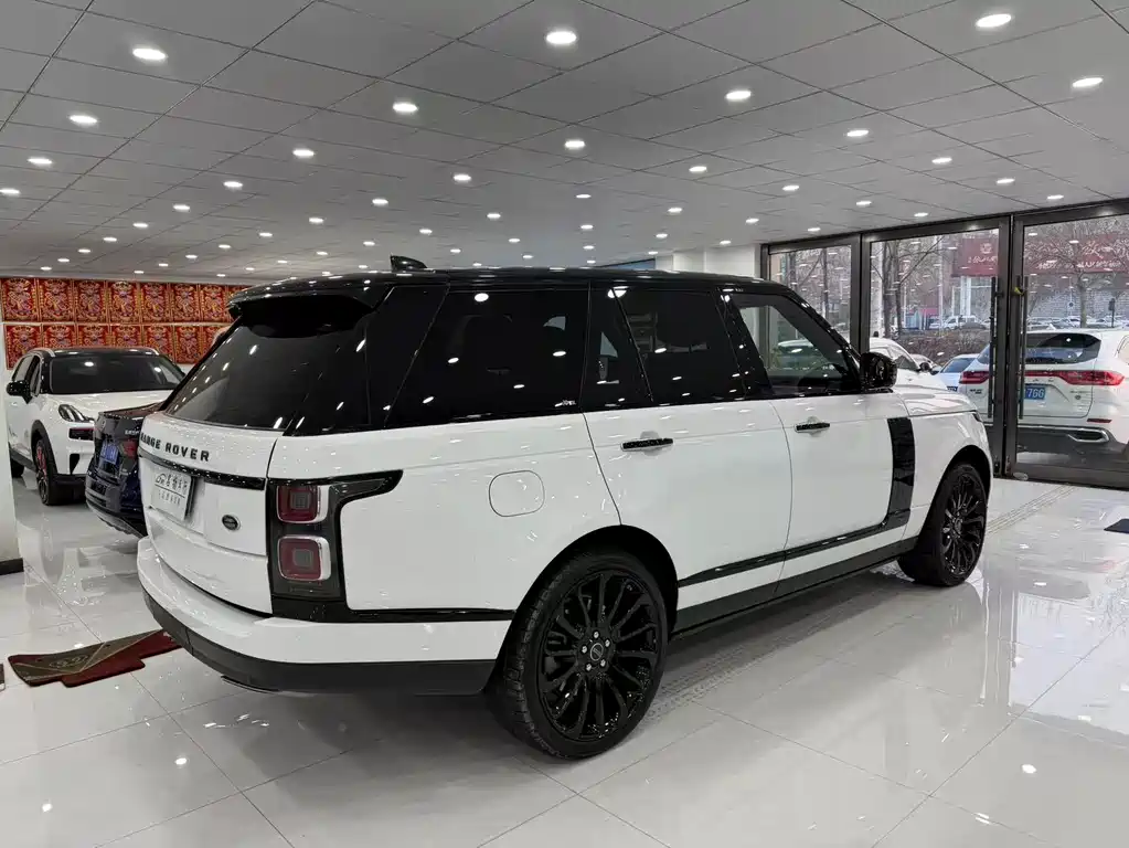 Land Rover Range Rover 2019 — фото 15